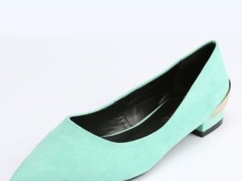 廣州庫存鞋服箱包收購指南 電商、工廠與倉庫的長期合作策略