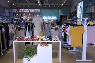 輕盈生活，輕松擁有——全場服飾鞋帽包類低至30元